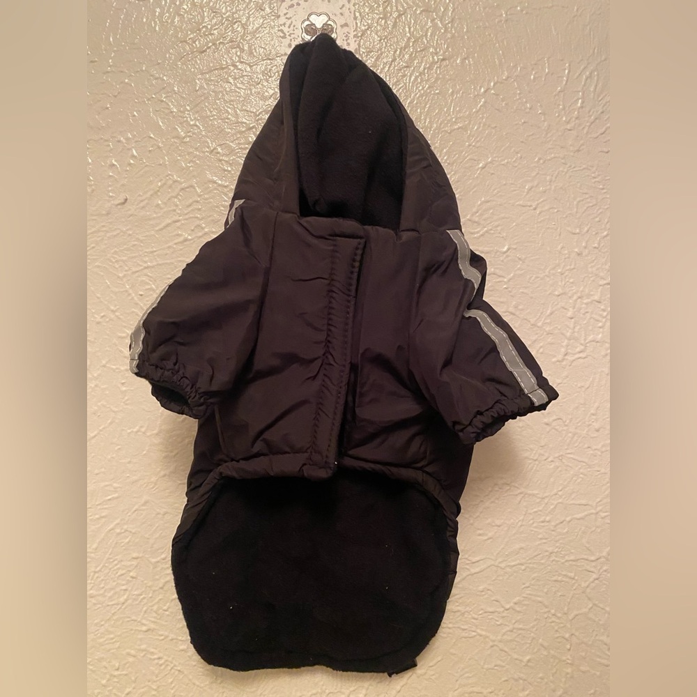 The Dog Face Puffer Jacket - Picture 6 of 11